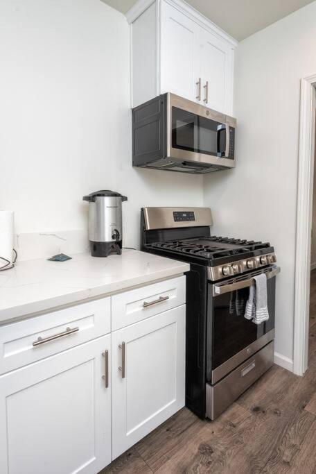 לוס אנג'לס Chic And Spacious 3Br Gem In Central La מראה חיצוני תמונה