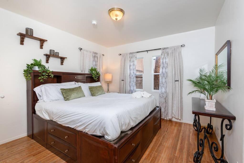 לוס אנג'לס Chic And Spacious 3Br Gem In Central La מראה חיצוני תמונה